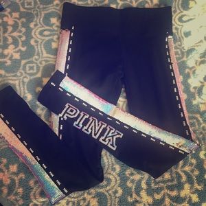 NWOT, Victoria’s Secret pink leggings. Size small.